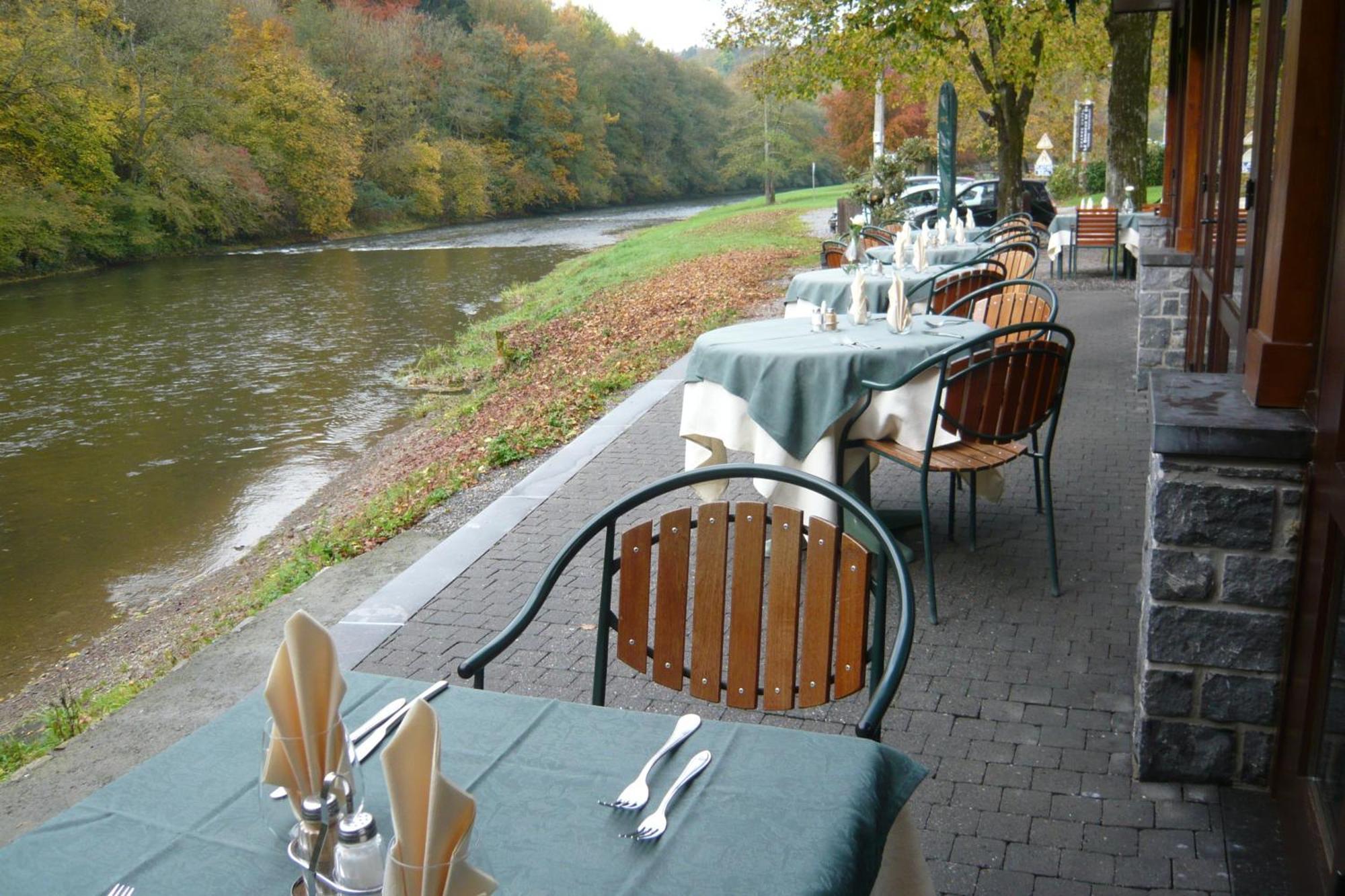 Hotel Hôtel/restaurant à La Ferme Ferrières