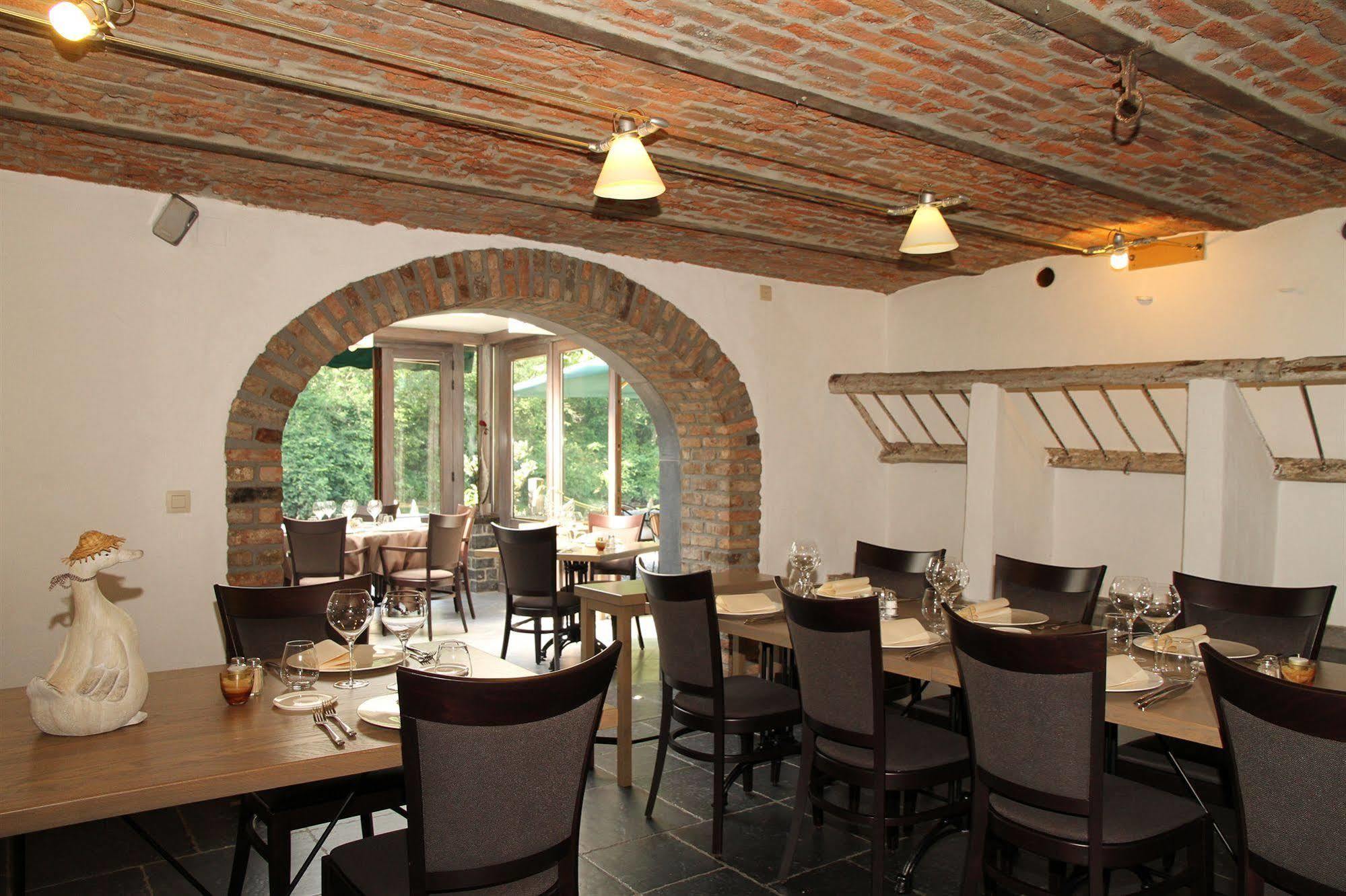 Hôtel/restaurant à La Ferme